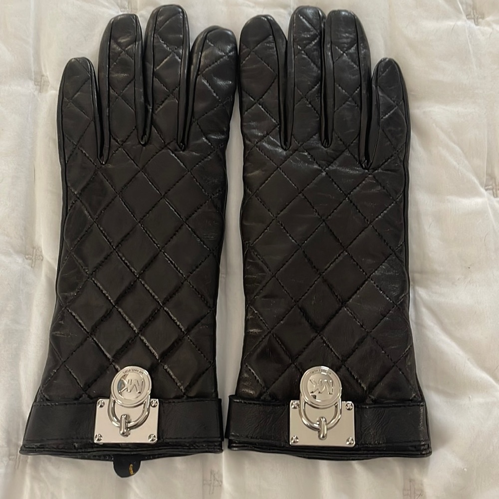 Michael Kors black leather gloves
